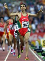 Mile world recod holder Hicham Elguerrouj - Source:KINGOFTHEMILE.COM