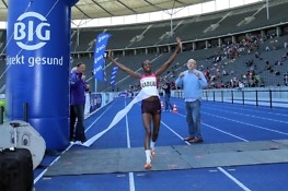 Richard Sigei and Lucy Kabuu clock world leading times in Berlin’s 25K