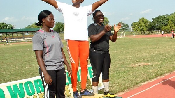 The Sports Minister, Bolaji Abdulahi chatting with the athletes in Ilorin / Photo: Tunde Eludini