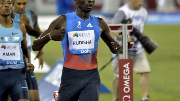 Kenya's David Rudisha ahead of World 800m champion Mohammed Aman of Ethiopia