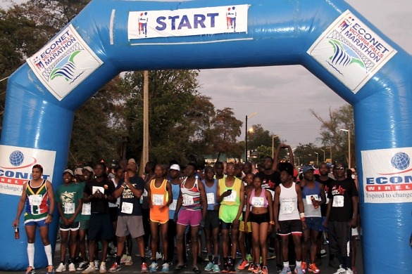 Sibanda, Tsatsa impress at Econet Victoria Falls Marathon 2015