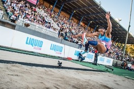 Semenya misses SA 1500m record, Samaai and Adams impress in Paarl – Athletix Grand Prix Series