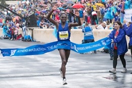 Komen comes from behind to achieve surprise win in Athens Marathon