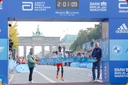 Eliud Kipchoge set to run the BMW BERLIN-MARATHON 2023
