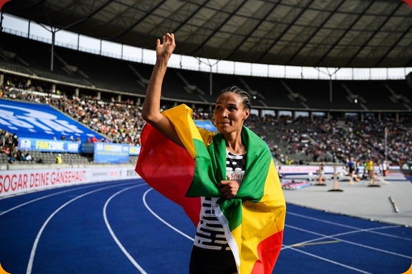 Gidey narrowly misses 5000m world record in Berlin
