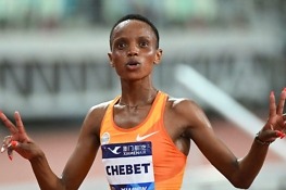 Chebet shatters world 5km record with 14:13 in Barcelona