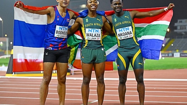 South Africa’s Bayanda Walaza and Bradley Nkoana after taking gold and bronze medals respectively in the Men's 100m Final at 2024 World Athletics U20 Championships Lima, Peru / Photo credit: Enzo Santos Barreiro for World Athletics