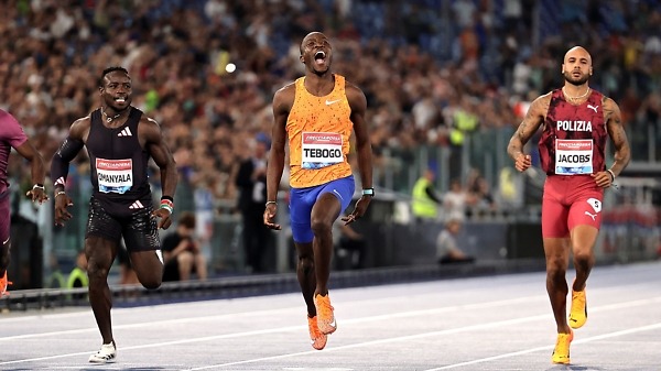 Letsile Tebogo (BOT) wins the Men's 100m with a time of 9.87 at Golden Gala Pietro Mennea, the Wanda Diamond League Event in Rome on 30 Aug 2024 / © Diamond League AG