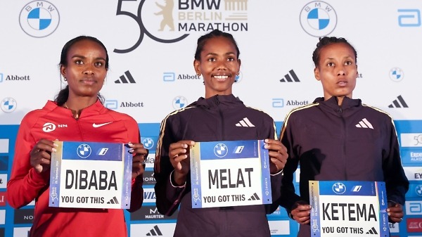 Genzebe Dibaba, Melat Kejeta and Tigist Ketema at the press conference in Berlin - 26 Sept 2024 / Photo credit: Victah Sailer / PhotoRun