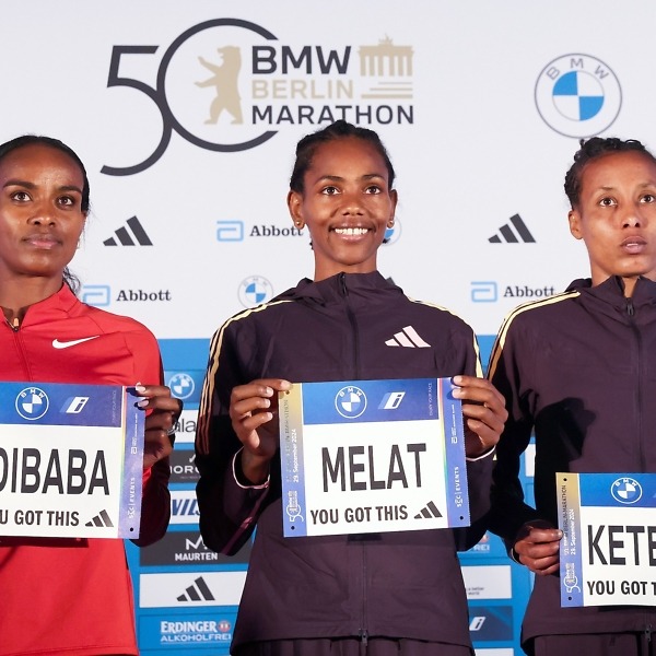 Genzebe Dibaba, Melat Kejeta and Tigist Ketema at the press conference in Berlin - 26 Sept 2024 / Photo credit: Victah Sailer / PhotoRun