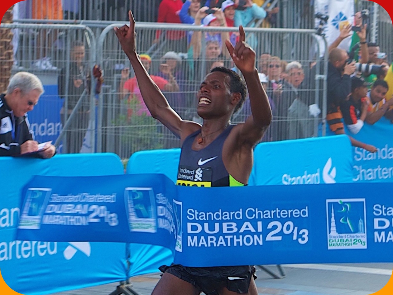 Ethiopian Lelisa Desisa winning the Dubai Marathon in 2013 / Photo credit: Dubai Marathon