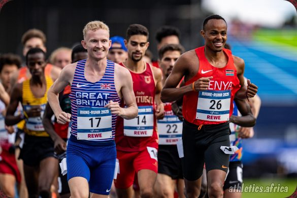 David Steven Mullarkey of United Kingdom of Great Britain and Northern Ireland and Brian Muange Musau of Kenya competing in the Men’s 10,000m Final at the Rhine-Ruhr 2025 FISU Games in Bochum on Wednesday 23/07/2025 | Photo credit: Kevin Voigt / Rhine-Ruhr 2025