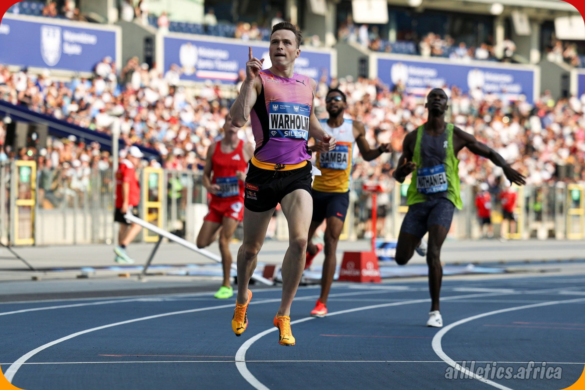 Norway’s Karsten Warholm wins the men's 400m hurdles ahead of Nigeria's Ezekiel Nathaniel at the 2025 Wanda Diamond League meeting in Silesia / Photo credit: Marta Gorczynska / Diamond League AG