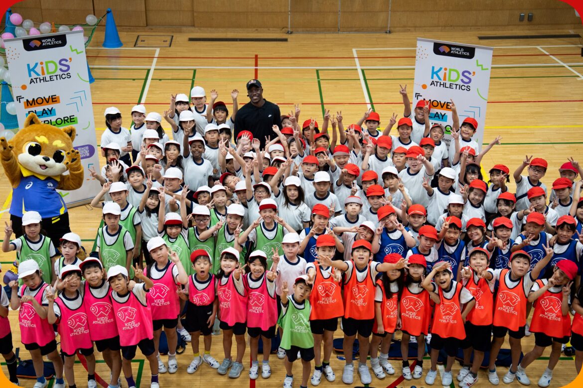 Botswana’s Olympic 200m champion Letsile Tebogo led a Kids’ Athletics activation at the?Minato City Takanawadai Elementary School to get children moving and build further excitement?ahead of the World Athletics Championships Tokyo 25 / Photo: World Athletics