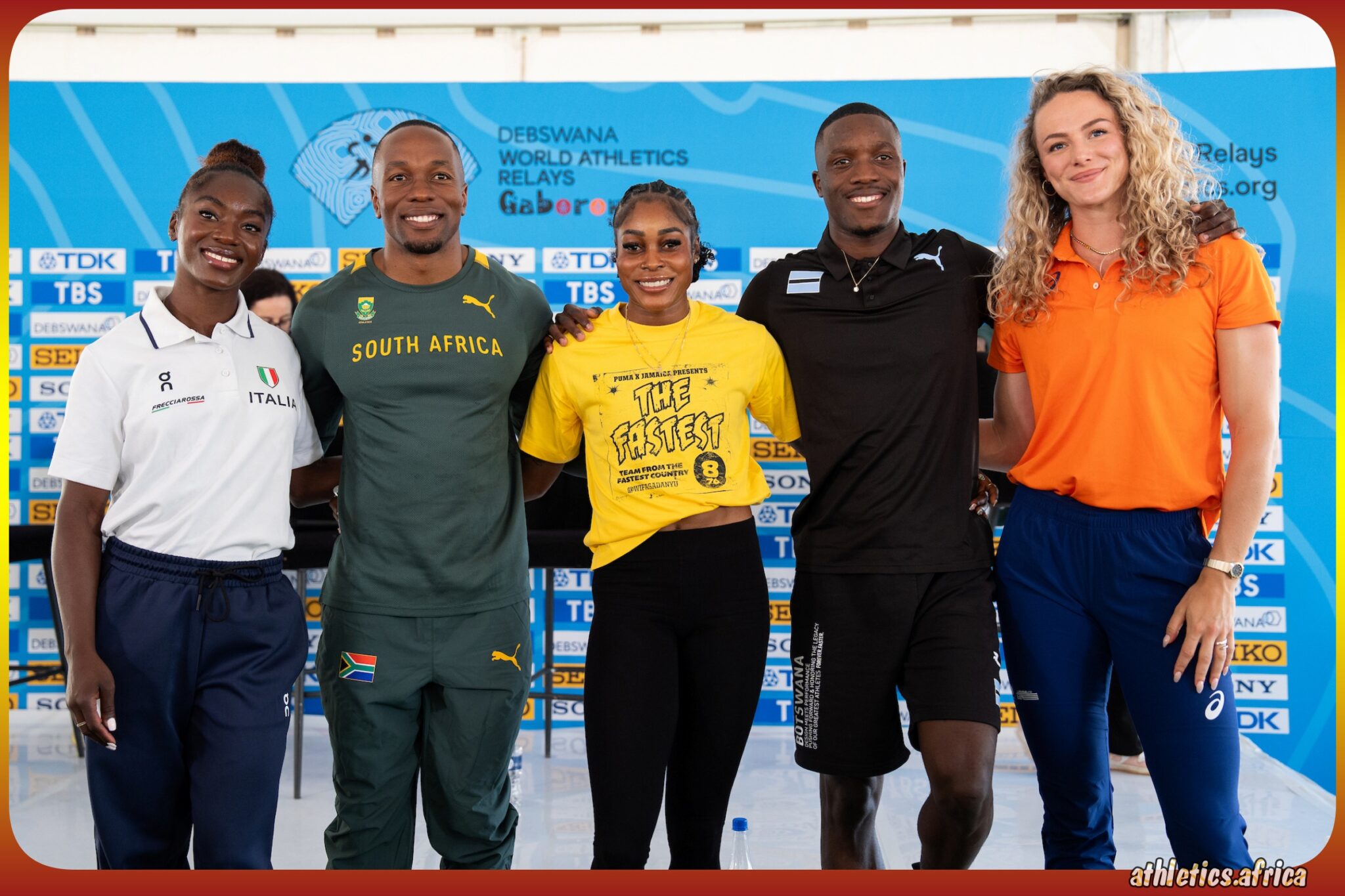 (L-R) Zaynab Dosso, Akani Simbine, Elaine Thompson-Herah, Letsile Tebogo and Lieke Klaver at the Press Conference of World Athletics Relays Gaborone 26 on May 1, 2026 in Gaborone, Botswana / Photo: Christel Saneh for World Athletics
